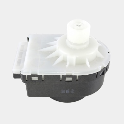 Мотор трехходового клапана ELBI 220v 7.5mm широкий белый (для Ariston)